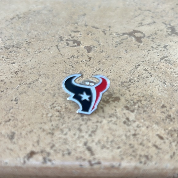 Texans Football Pin from 2010 - Picture 1 of 4